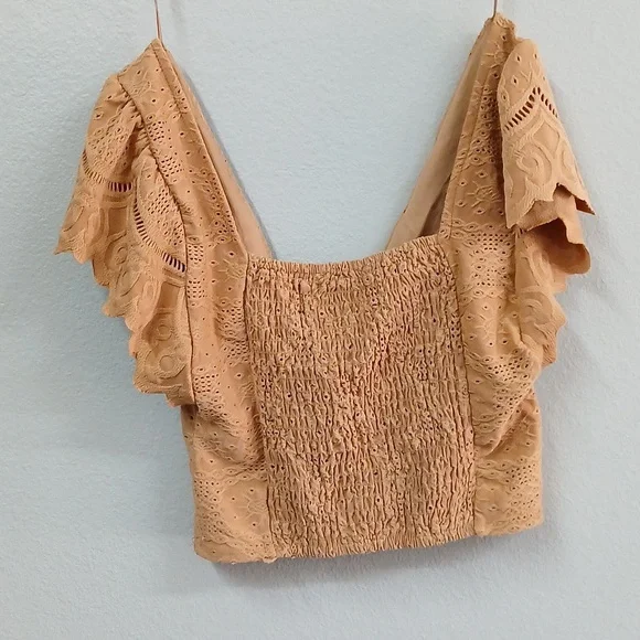 Urban Romantics Crop Top XS eyelet Design - Picture 5 of 6